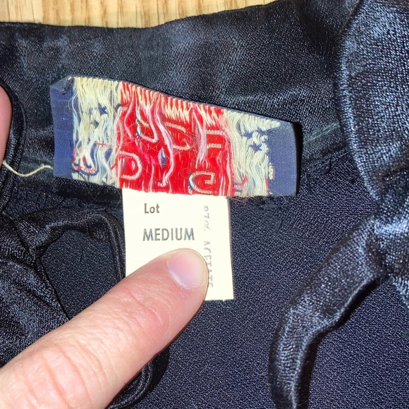 Vintage 70s Sleeveless Top Black Satin Finish Embroidered Details Ties sz Medium - Picture 11 of 11